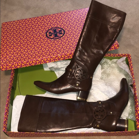 tory burch shoes boots